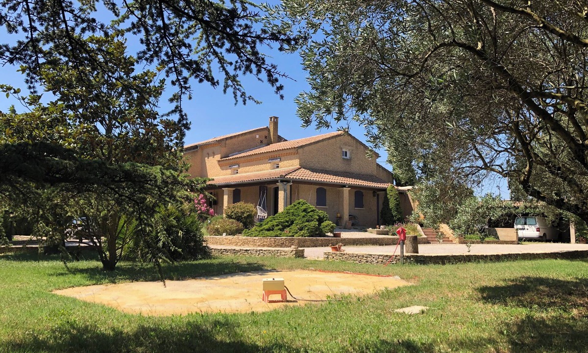 Orange House | 10 minutes from Orange beautiful vacation home with large garden