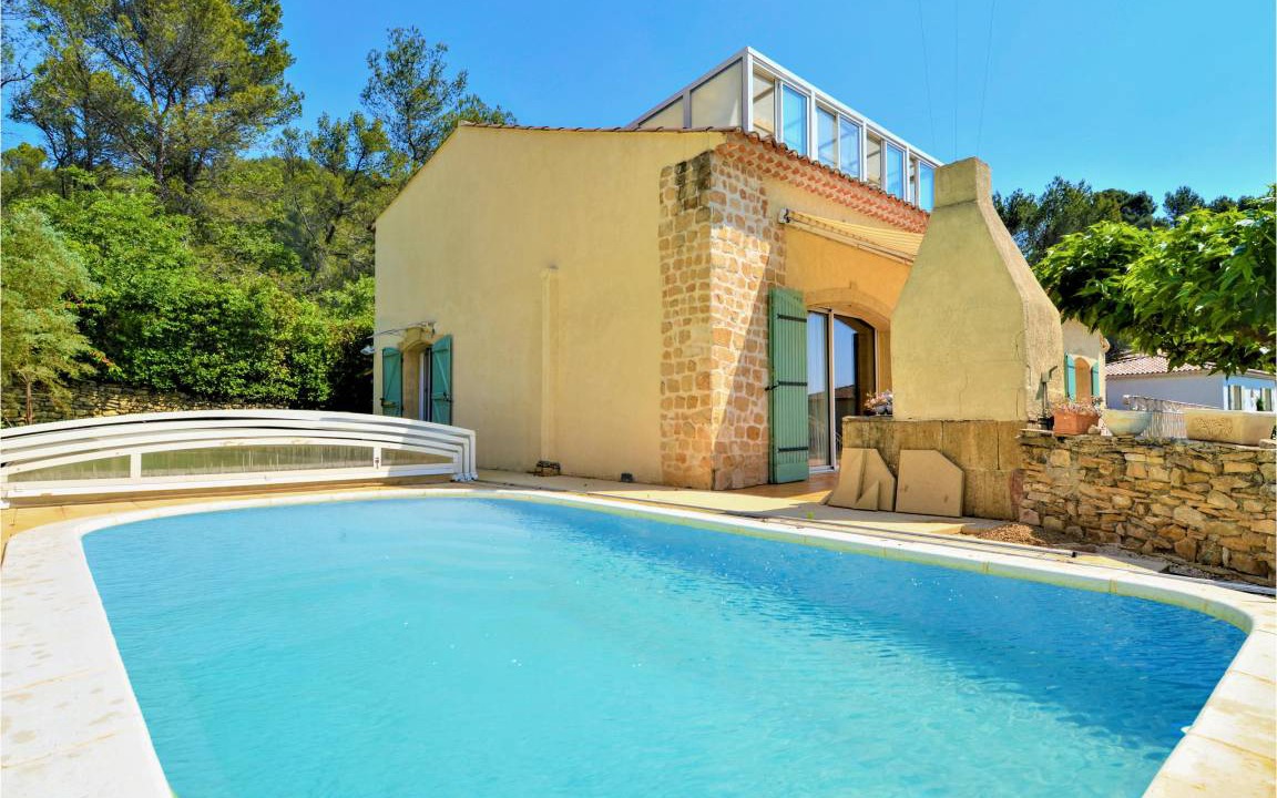 Laudun House | 100 m² House ∙ 4 bedrooms ∙ 7 guests