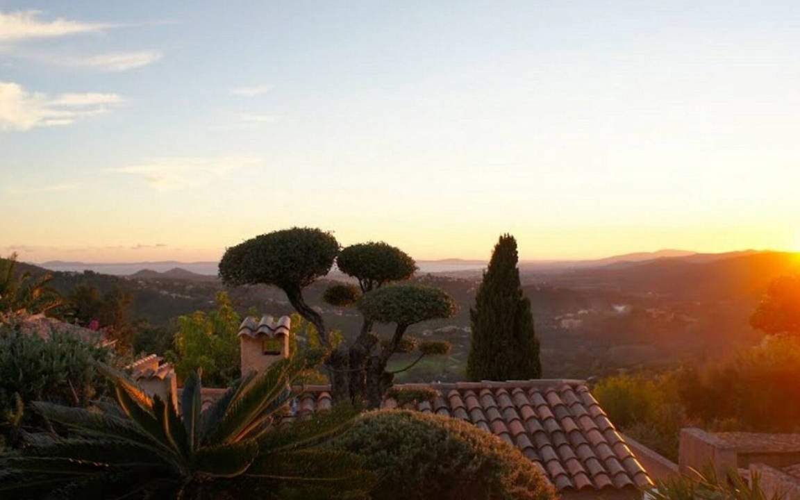 La Londe-les-Maures House | 110 m² House ∙ 3 bedrooms ∙ 8 guests