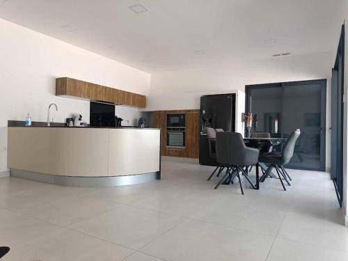 Montfavet Villa | 120 m² Villa ∙ 3 bedrooms ∙ 8 guests