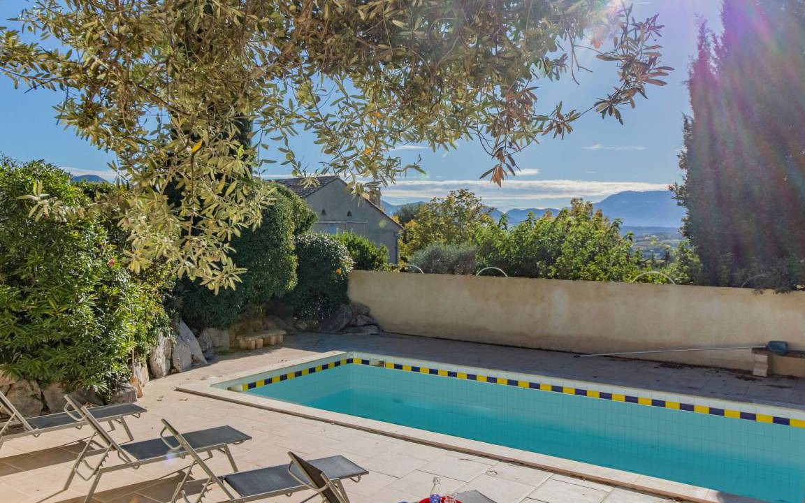 Vinsobres Other | 125 m² Accommodation ∙ 3 bedrooms ∙ 6 guests