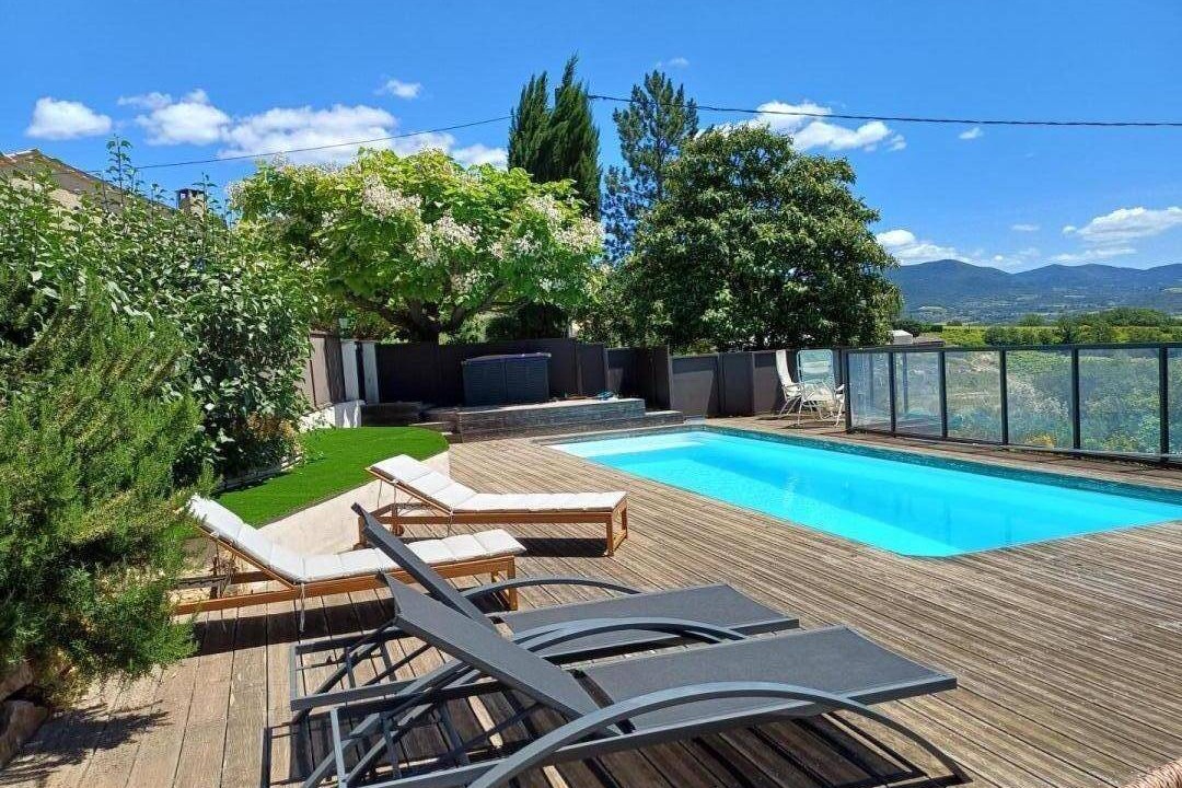 Vinsobres House | 135 m² Gîte ∙ 3 bedrooms ∙ 6 guests