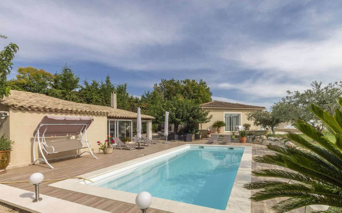 Noves Villa | 135 m² Villa ∙ 3 bedrooms ∙ 6 guests