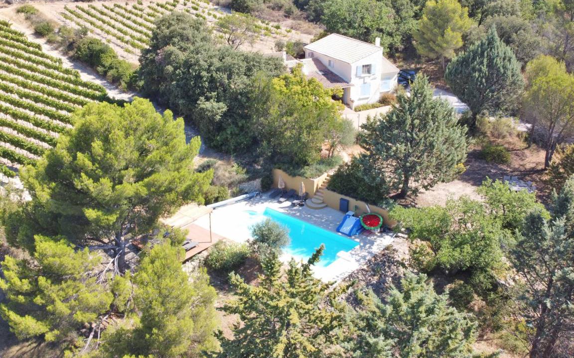 Saint-Pierre-de-Vassols House | 140 m² House ∙ 4 bedrooms ∙ 9 guests
