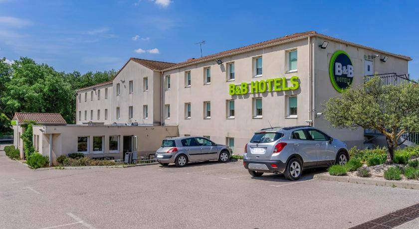 Meyreuil Hotel | 15 m² Hotel ∙ 127 guests