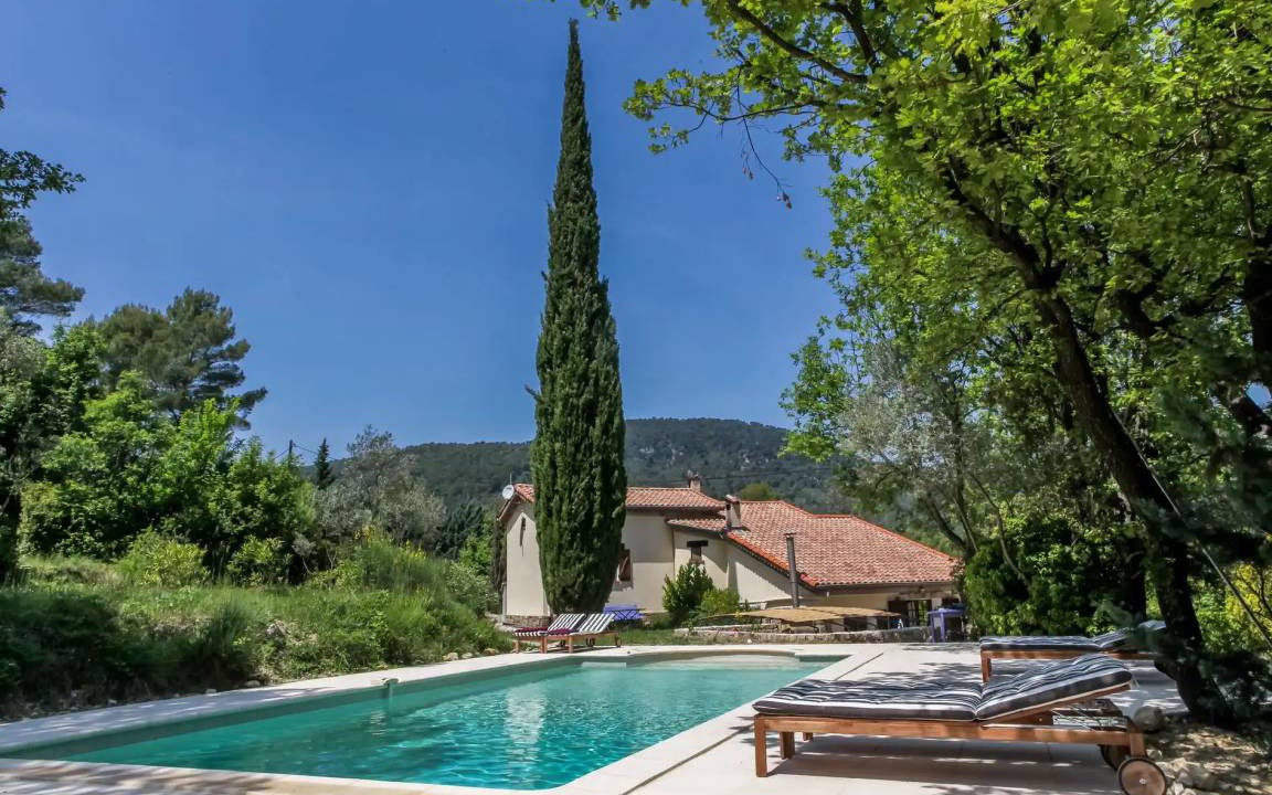 Claviers House | 150 m² House ∙ 3 bedrooms ∙ 4 guests