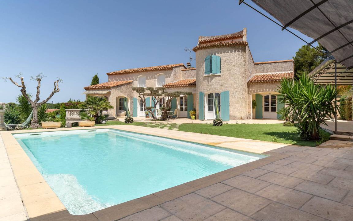 Marignane House | 150 m² House ∙ 4 bedrooms ∙ 10 guests
