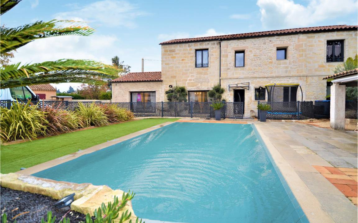 Beaucaire House | 160 m² Maisonette ∙ 4 bedrooms ∙ 8 guests