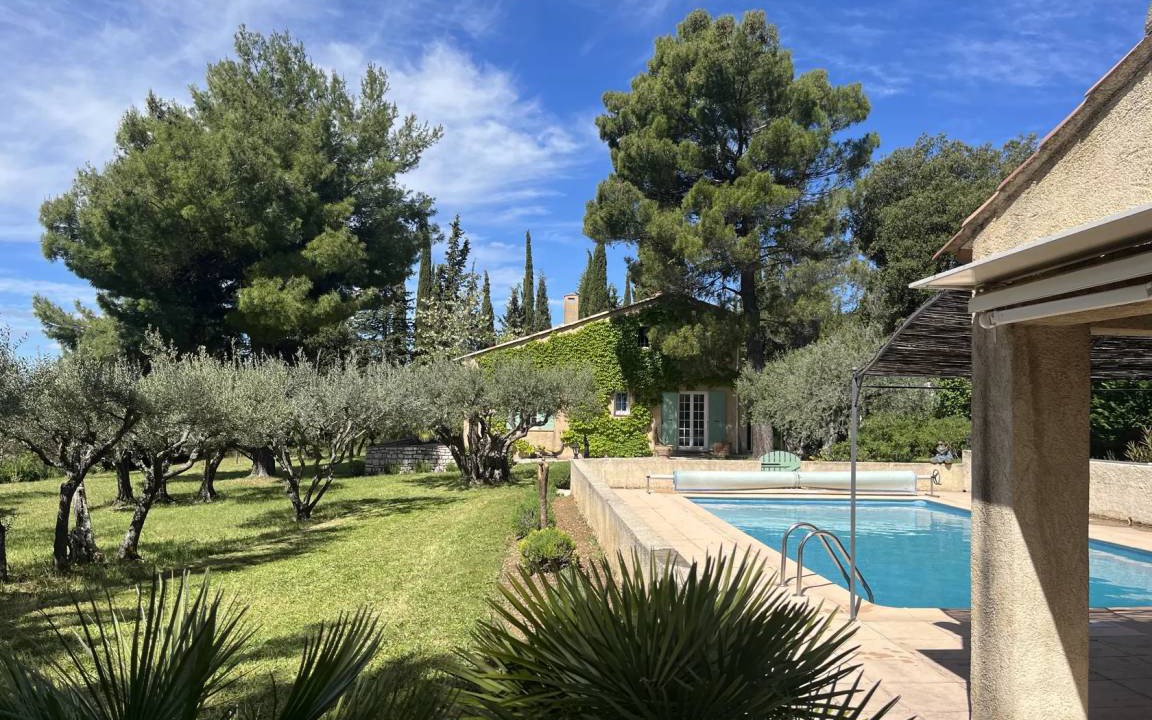 Moissac-Bellevue House | 166 m² House ∙ 4 bedrooms ∙ 9 guests