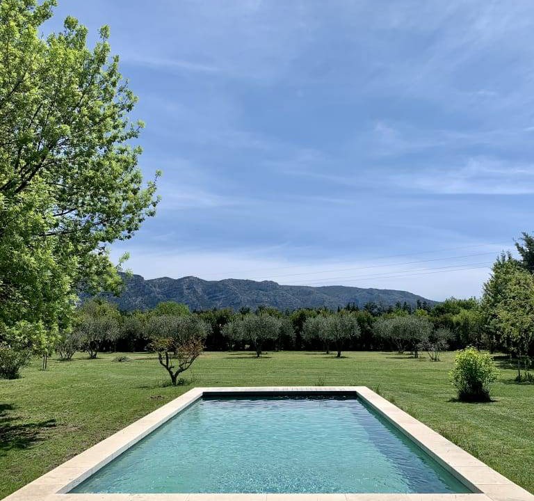 Robion House | 180 m² House ∙ 3 bedrooms ∙ 6 guests