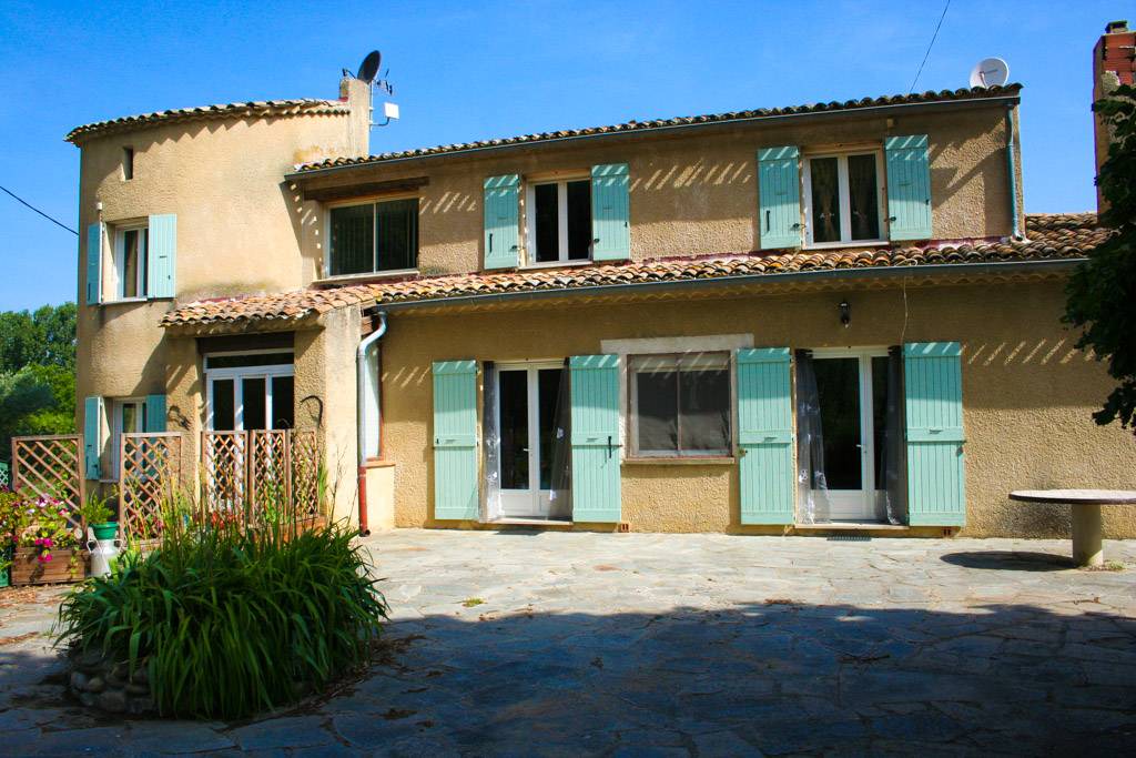 Valensole House | 198 m² Gîte ∙ 4 bedrooms ∙ 9 guests