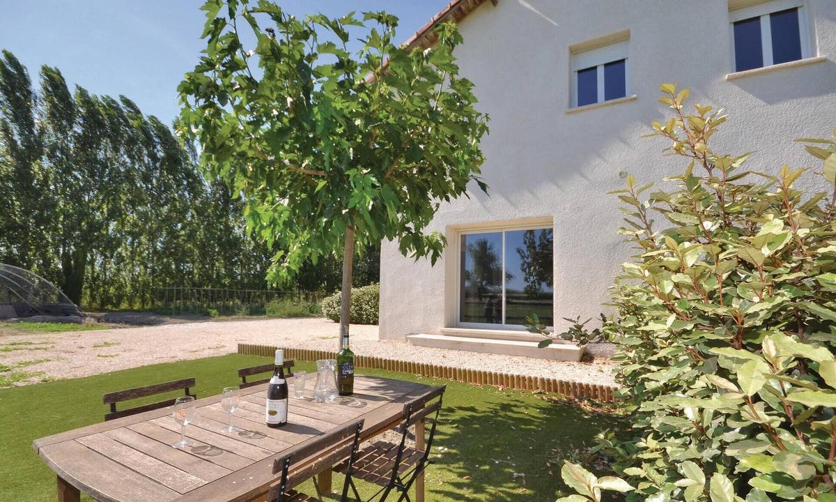 Accommodation Le | Le Sambuc