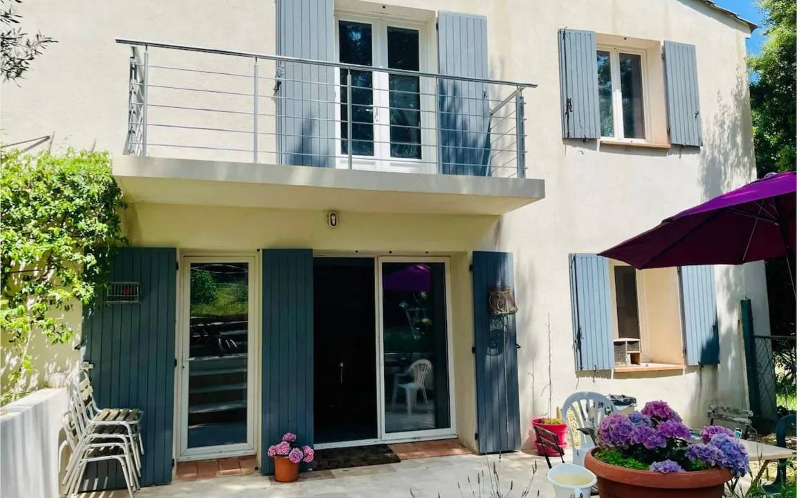 Plan-d'Aups-Sainte-Baume House | 200 m² House ∙ 3 bedrooms ∙ 6 guests