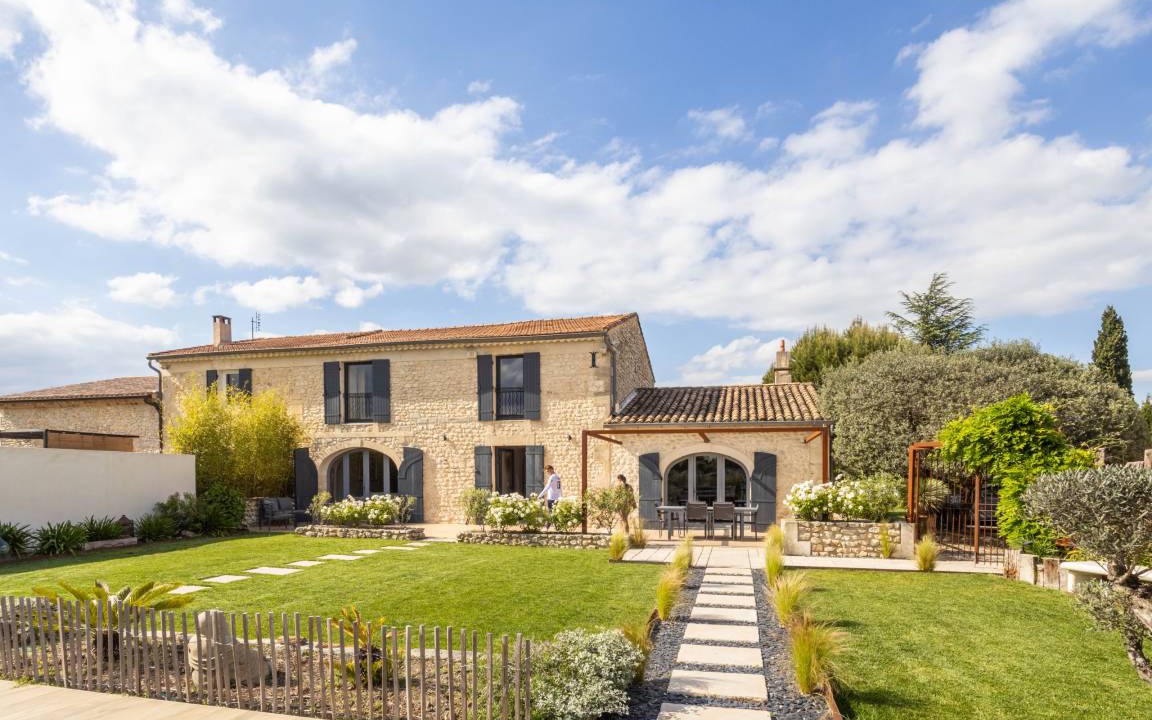 Chateaurenard Villa | 200 m² Villa ∙ 4 bedrooms ∙ 8 guests