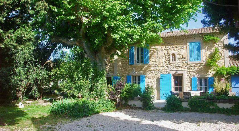 Salon-de-Provence House | 250 m² House ∙ 6 bedrooms ∙ 16 guests