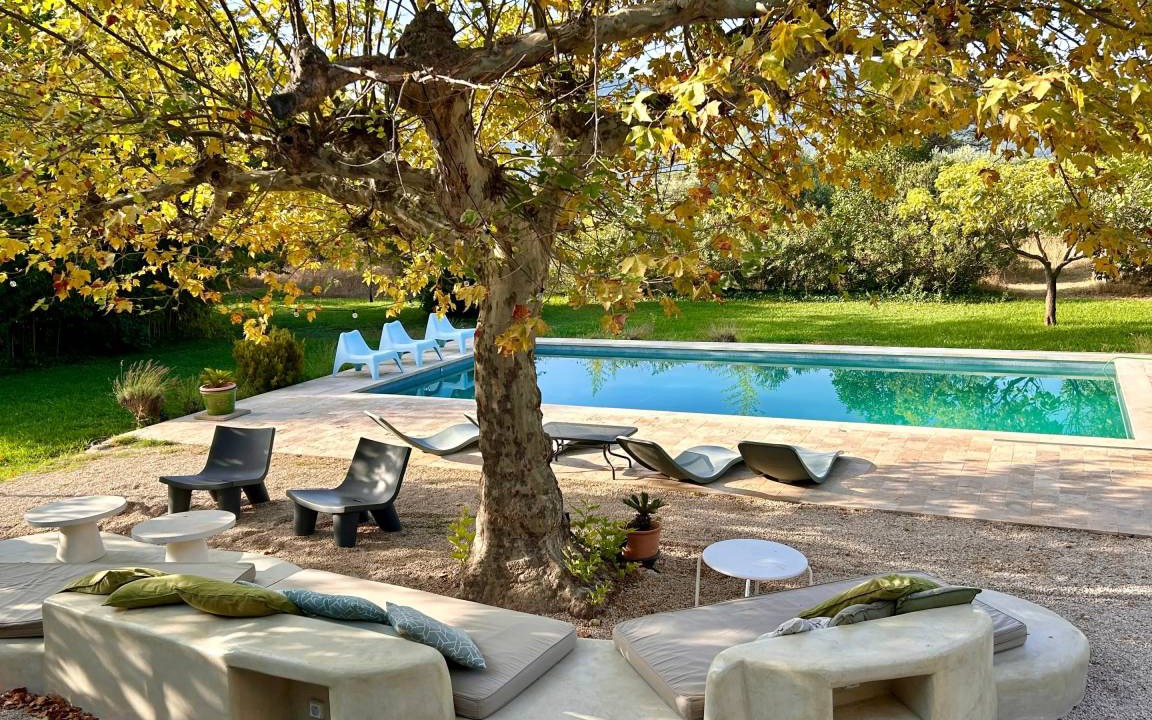 Gemenos Villa | 250 m² Villa ∙ 7 bedrooms ∙ 12 guests