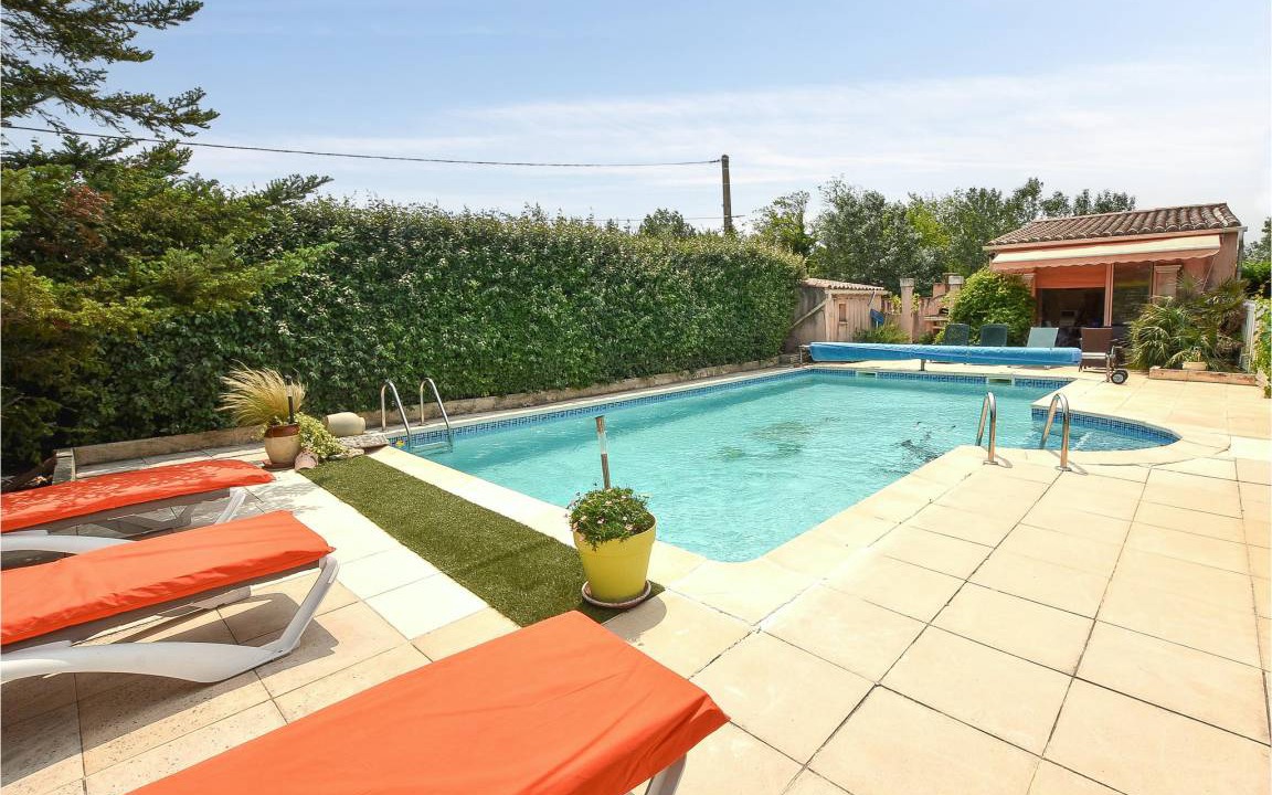 Entraigues-sur-la-Sorgue Other | 26 m² Camping ∙ 2 bedrooms ∙ 3 guests