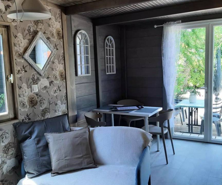 Paluds de Noves Ski Chalet | 27 m² Chalet ∙ 2 bedrooms ∙ 4 guests