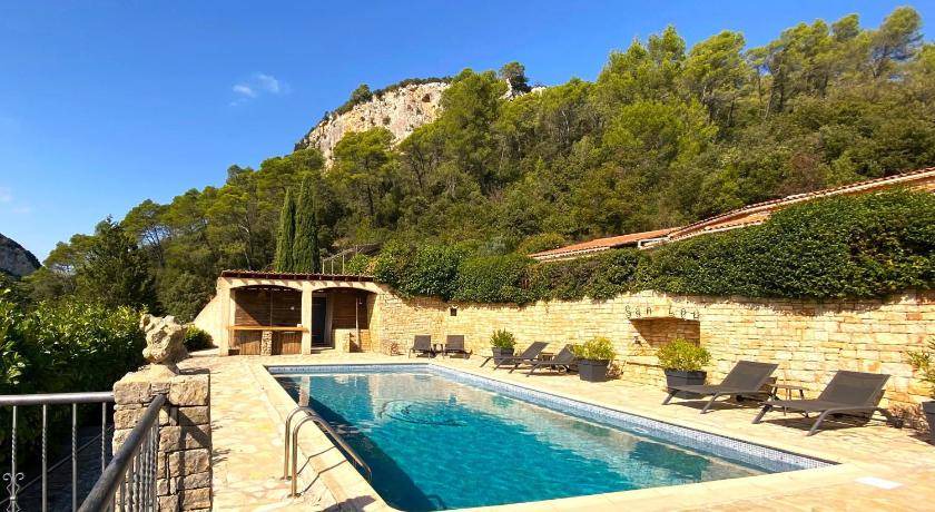 Cabasse Bed & Breakfast | 45 m² Bed and breakfast ∙ 2 guests