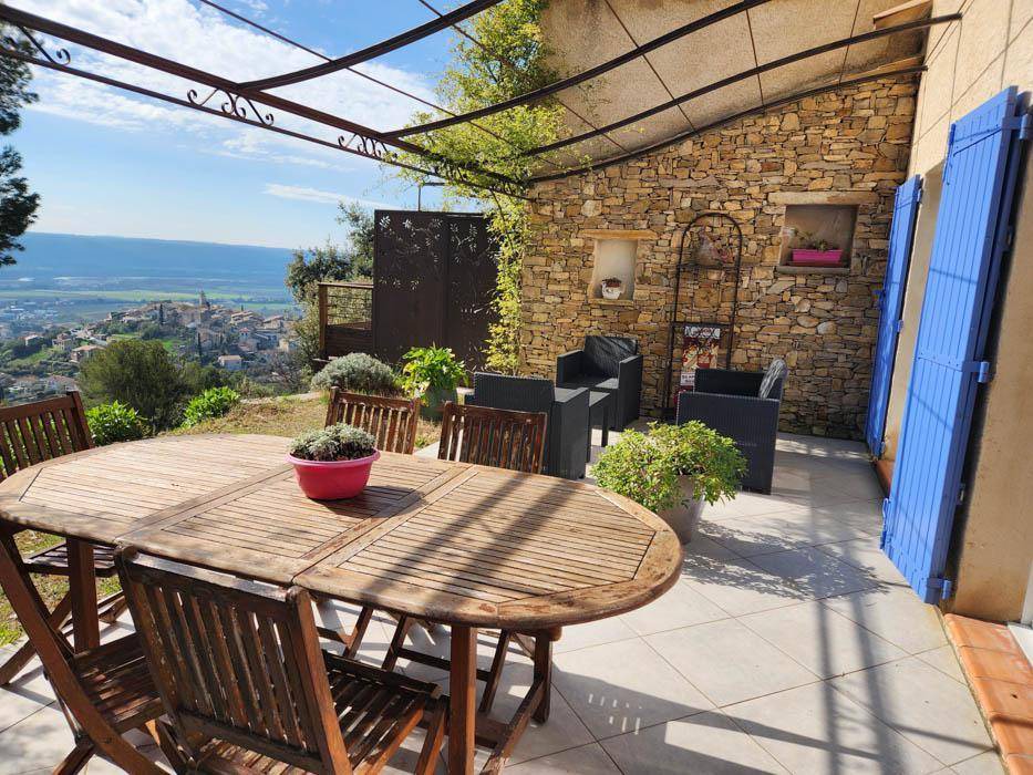 Villeneuve House | 45 m² Gîte ∙ 1 bedroom ∙ 2 guests