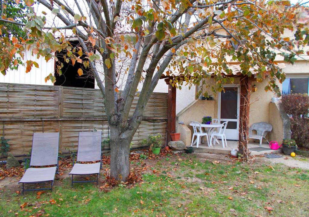 Greoux-les-Bains House | 48 m² Gîte ∙ 2 bedrooms ∙ 4 guests