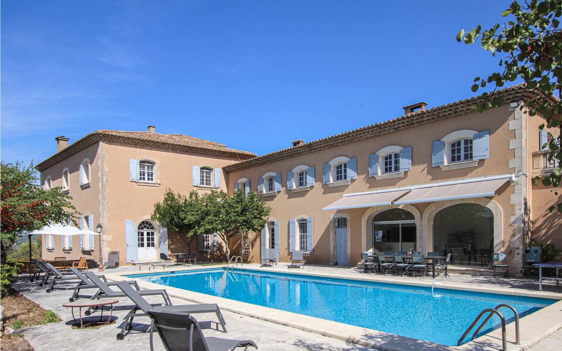 Apt House | 500 m² House ∙ 7 bedrooms ∙ 15 guests