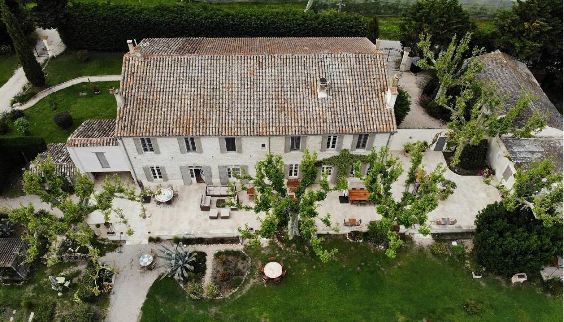 Caumont-sur-Durance Bed & Breakfast | 60 m² Bed and breakfast ∙ 2 bedrooms ∙ 6 guests