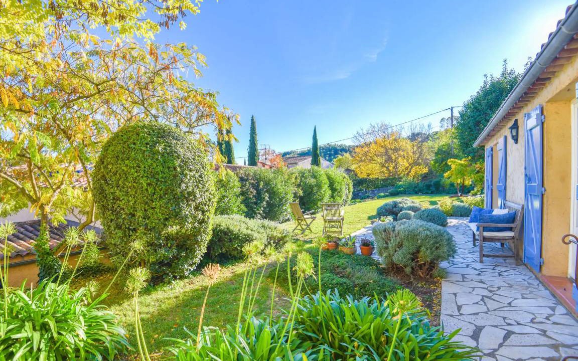 Cotignac House | 60 m² House ∙ 2 bedrooms ∙ 4 guests