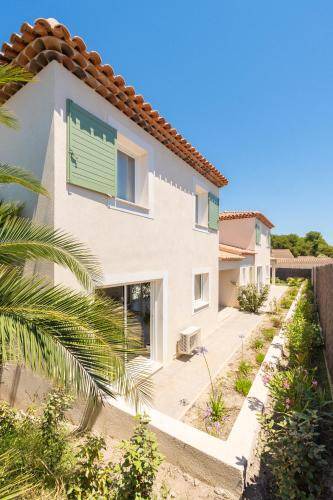 Marignane Villa | 60 m² Villa ∙ 2 bedrooms ∙ 6 guests