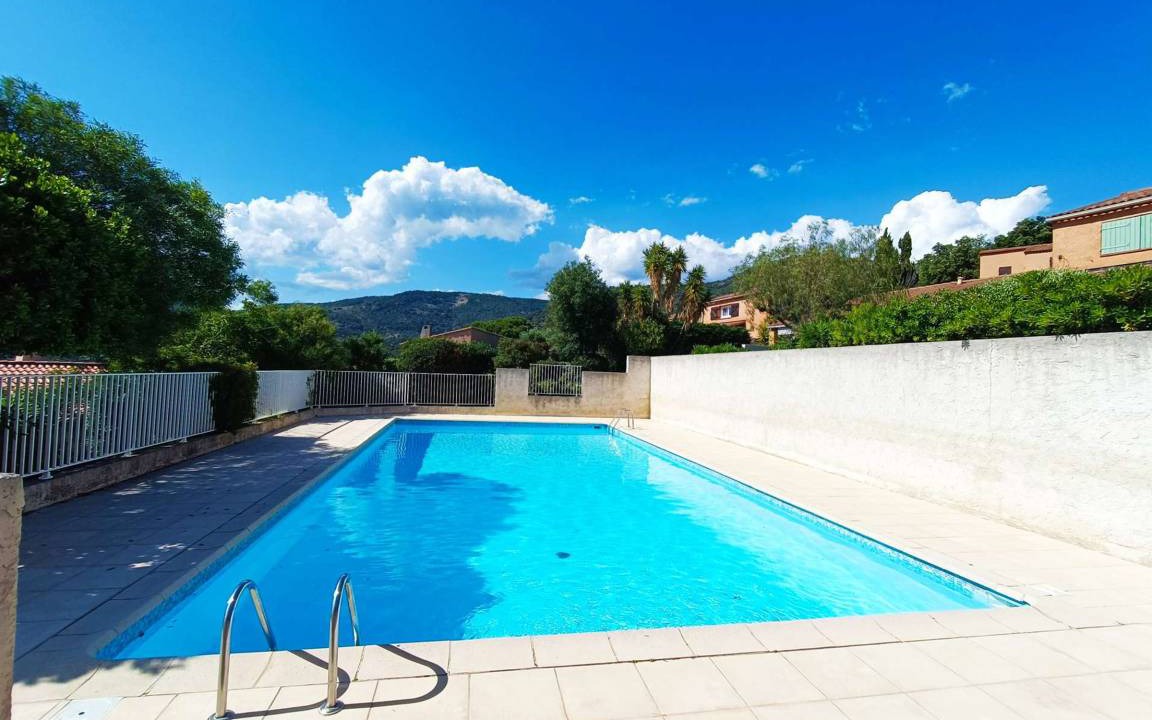 Le Lavandou House | 70 m² House ∙ 3 bedrooms ∙ 6 guests