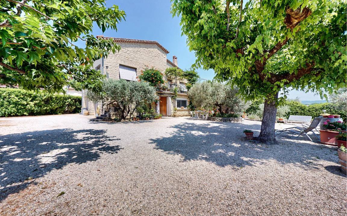 Caromb Apartment | 72 m² Apartment ∙ 2 bedrooms ∙ 4 guests