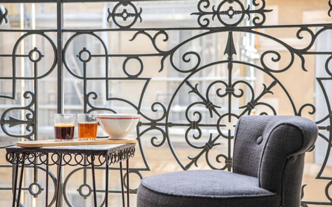 1st Arrondissement Apartment | 73 m² Apartment ∙ 2 bedrooms ∙ 4 guests