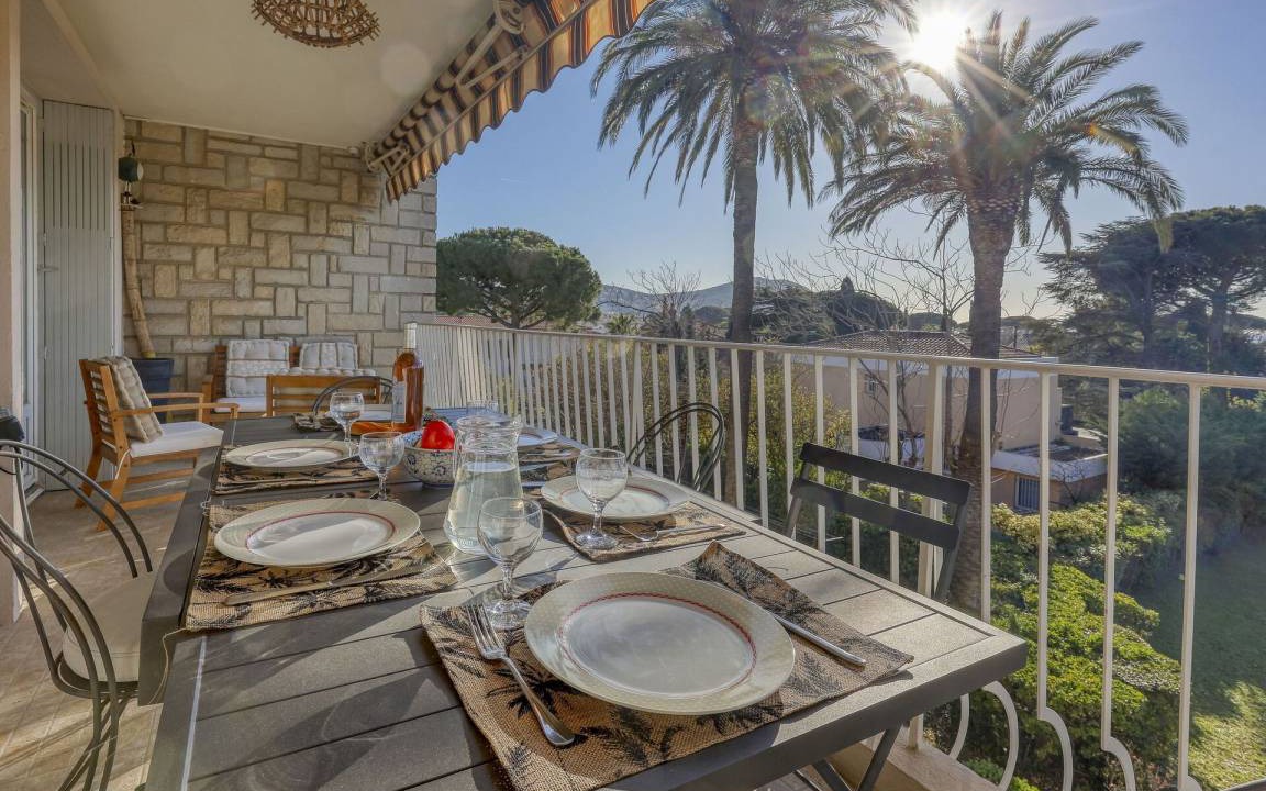 Saint-Cyr-sur-Mer Apartment | 75 m² Apartment ∙ 3 bedrooms ∙ 6 guests