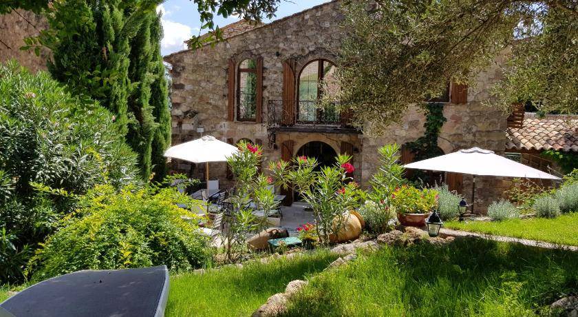 Les Arcs-sur-Argens Bed & Breakfast | 75 m² Bed and breakfast ∙ 2 bedrooms ∙ 10 guests