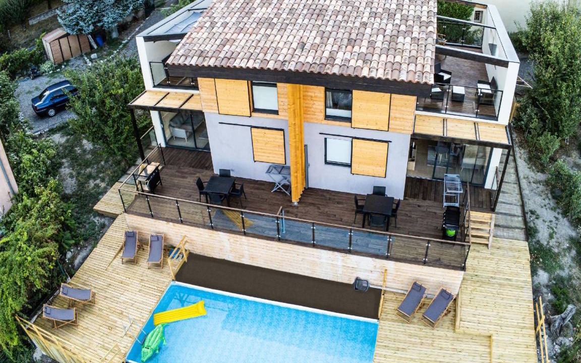Marcoux House | 75 m² House ∙ 2 bedrooms ∙ 4 guests