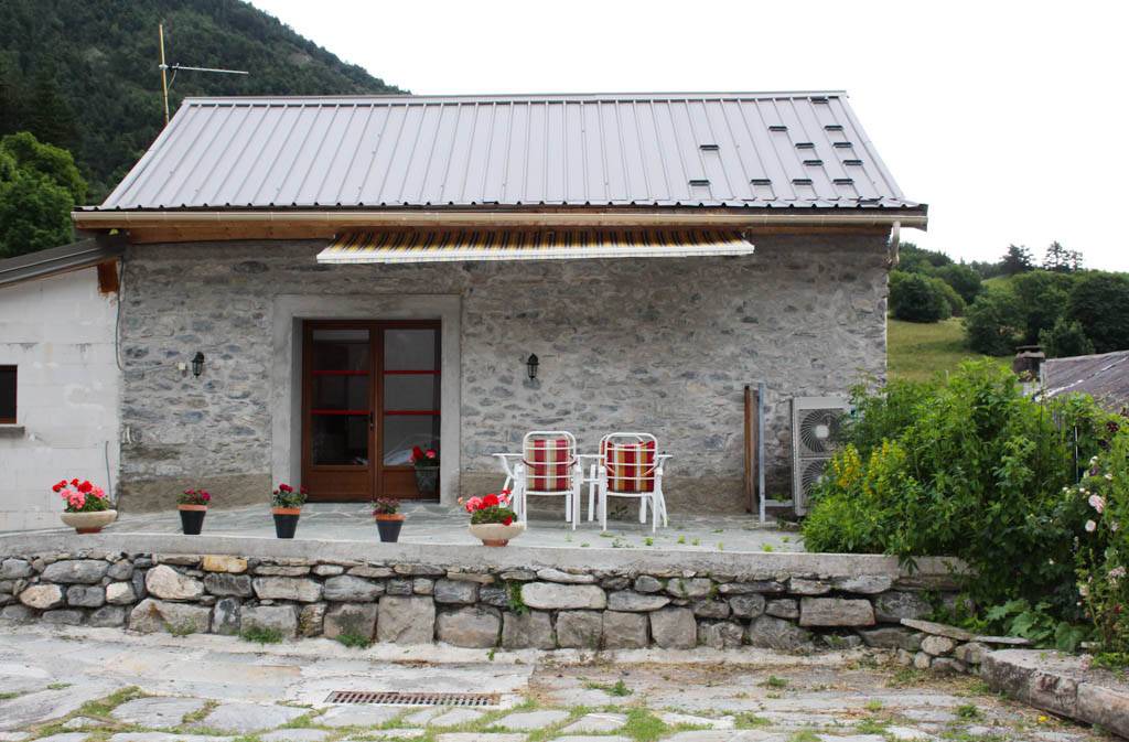 Auzet House | 84 m² Gîte ∙ 2 bedrooms ∙ 4 guests
