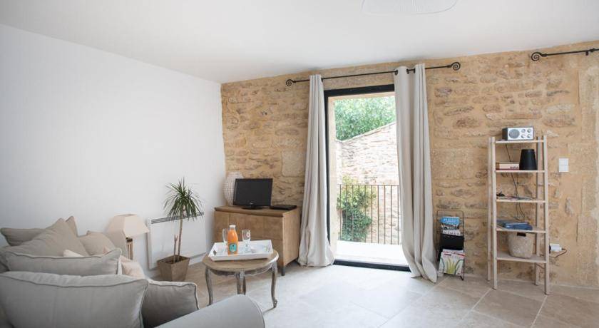 Vers-Pont-du-Gard House | 90 m² House ∙ 2 bedrooms ∙ 4 guests