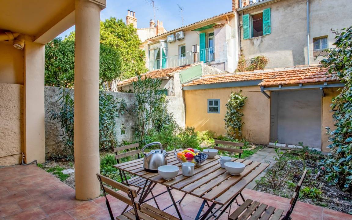 Le Mourillon House | 90 m² House ∙ 3 bedrooms ∙ 5 guests