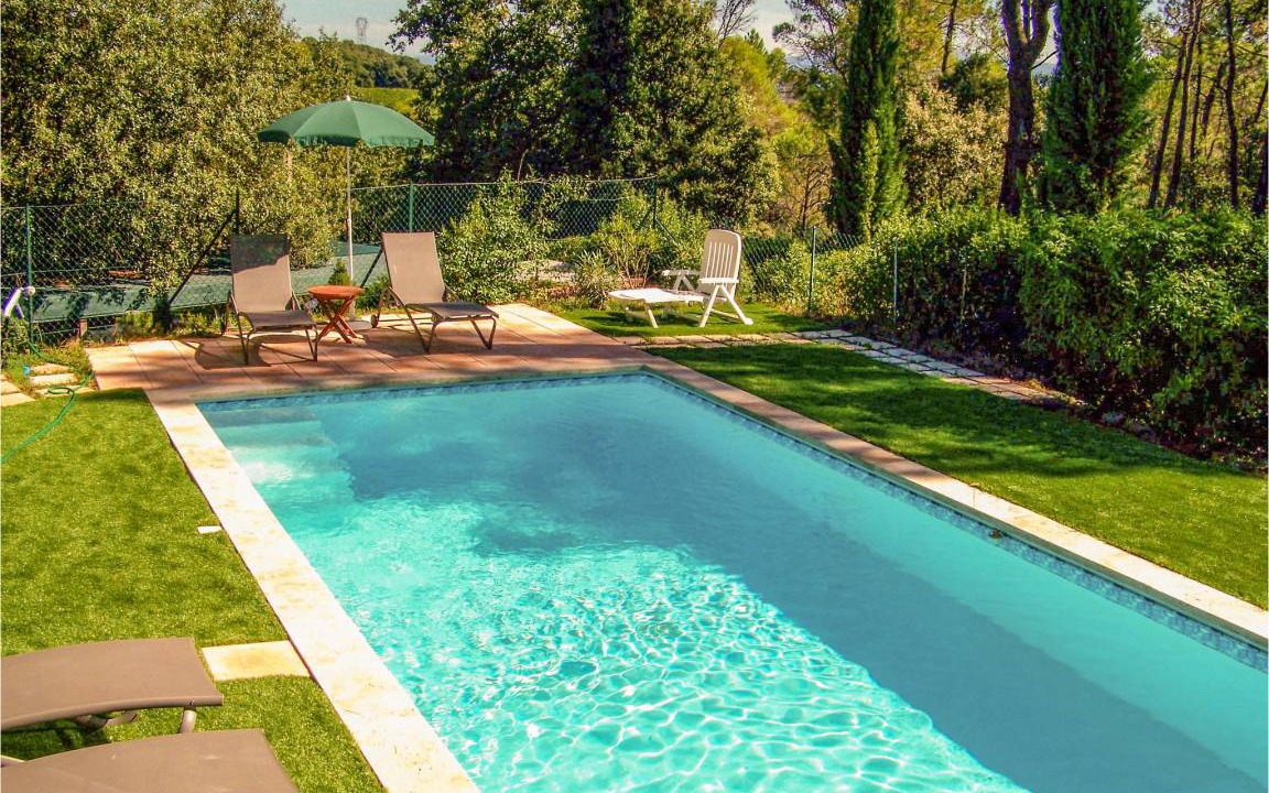 Mondragon House | 90 m² House ∙ 4 bedrooms ∙ 8 guests
