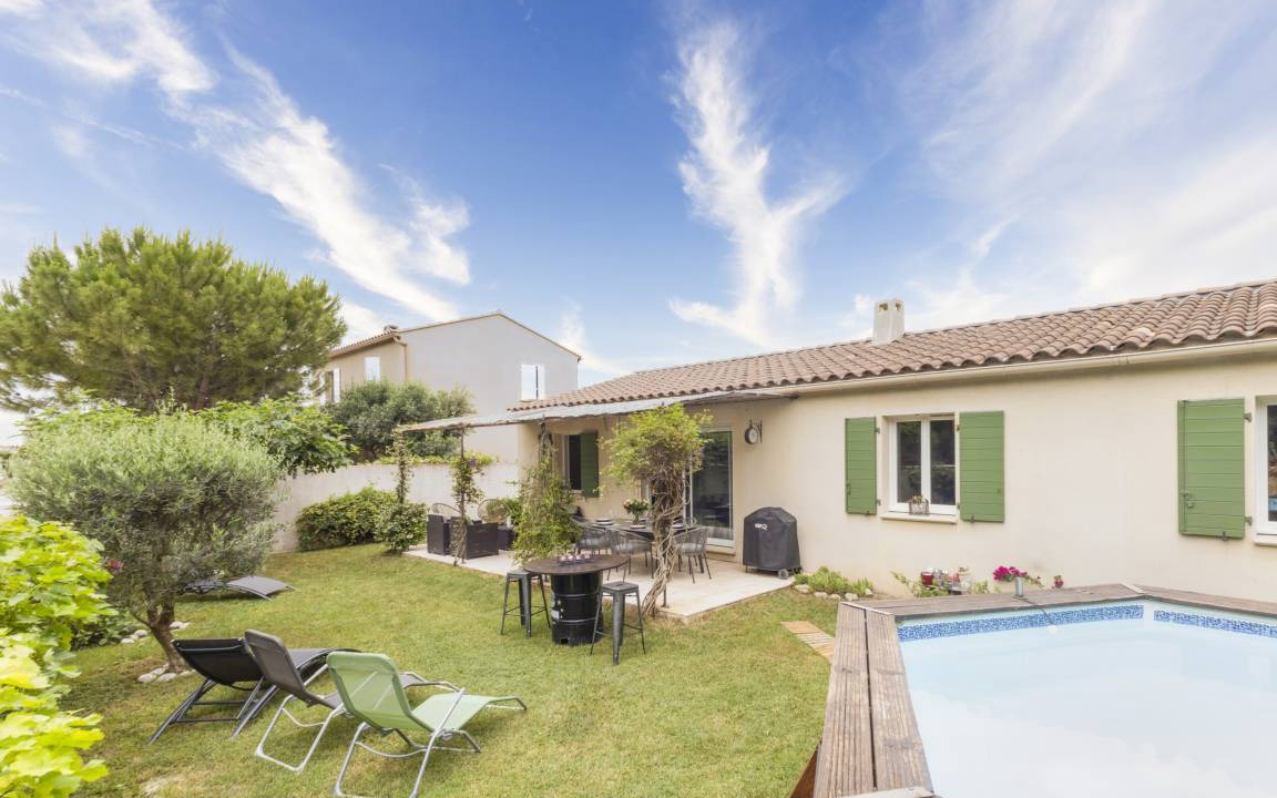 Chateaurenard Villa | 93 m² Villa ∙ 3 bedrooms ∙ 6 guests