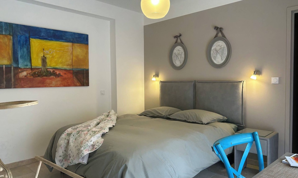 Castillon-du-Gard Bed & Breakfast | A 2 km du Pont-du-gard, Entre Nîmes, Avignon et Uzès