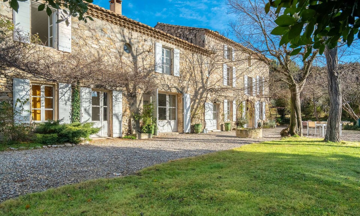 Boulbon House | A period property near Avignon and the Alpilles – Sleeps 15