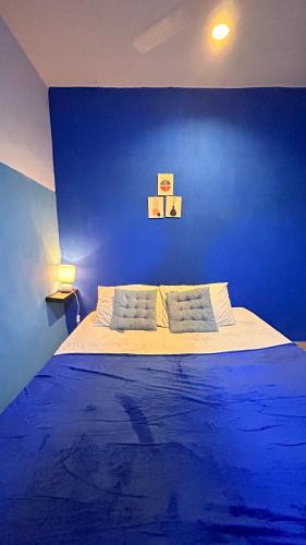 Tuban House | A Room in Santorini House Room Near Airport Bali