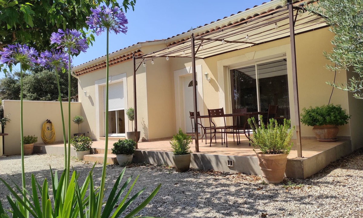 Chateauneuf-de-Gadagne Villa | A sunny villa in the heart of Provence