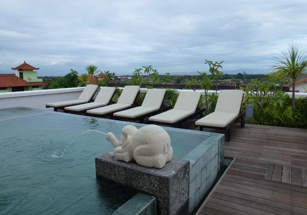 Kampial House | Allia Residence