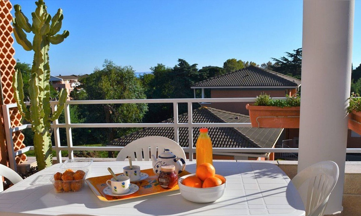 Cavaliere Apartment | Apartment Le Lavandou, 3 bedrooms, 6 persons