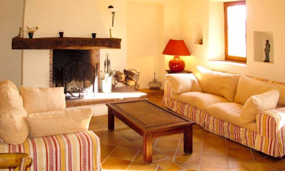 Terres Ste Hilaire Farigoulette | Ollieres
