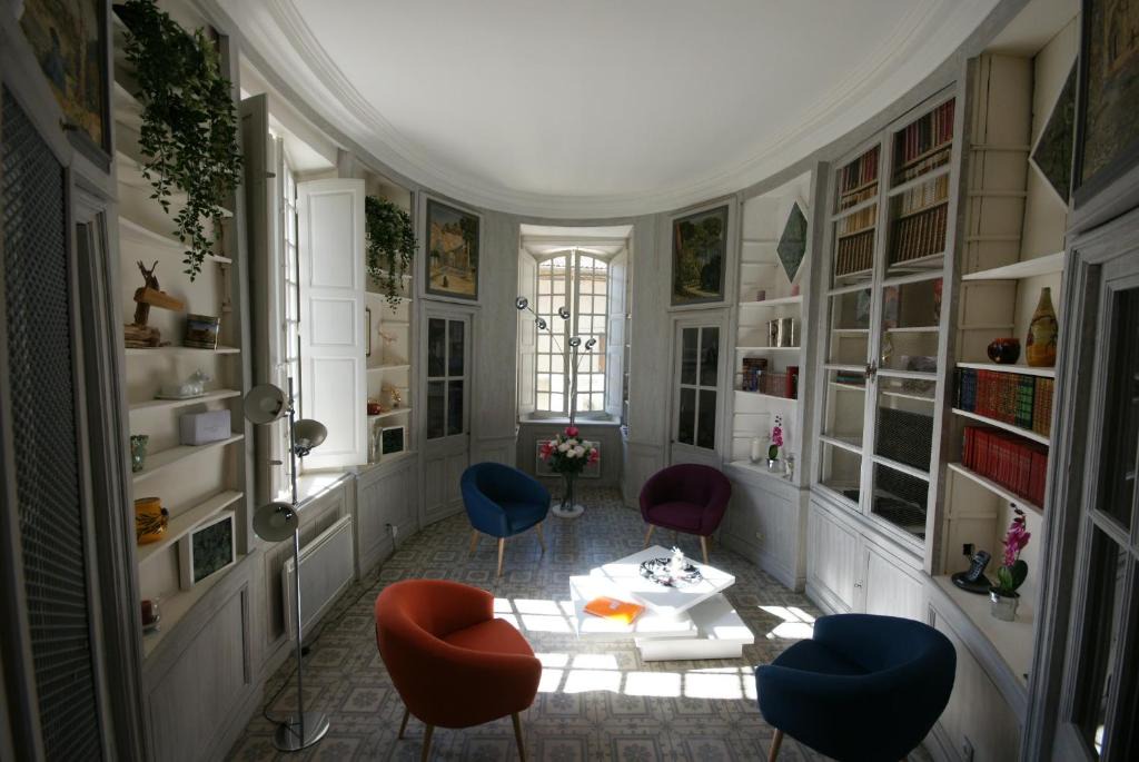 Noves Apartment | Appartement de caractère entre St Rémy et Avignon, 74m2, 2 à 4 personnes