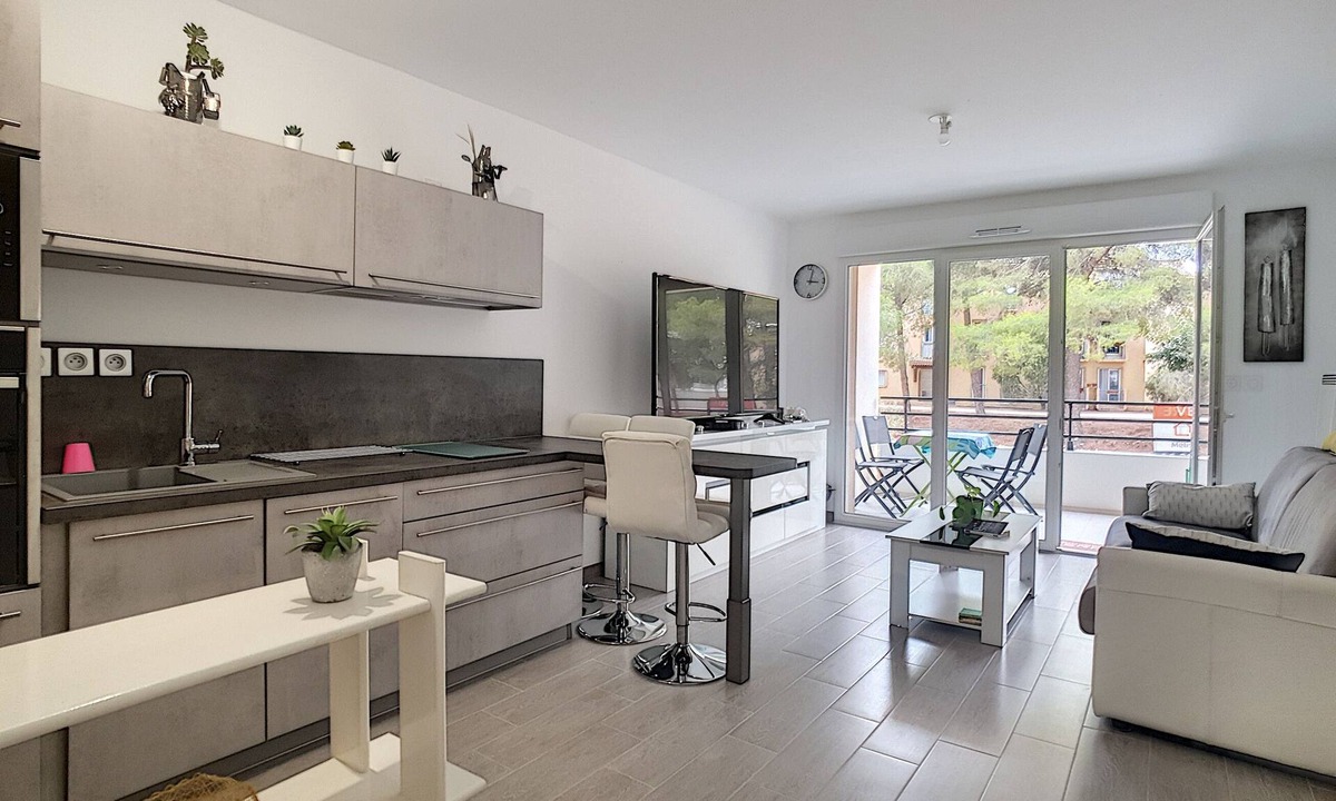 La Londe-les-Maures House | Appartement T2 Neuf de Standing La Londe les Maures