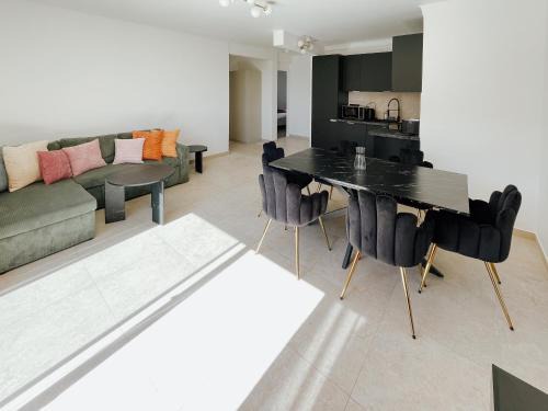 La Californie Apartment | Appartement Terrasse Climatisation Parking